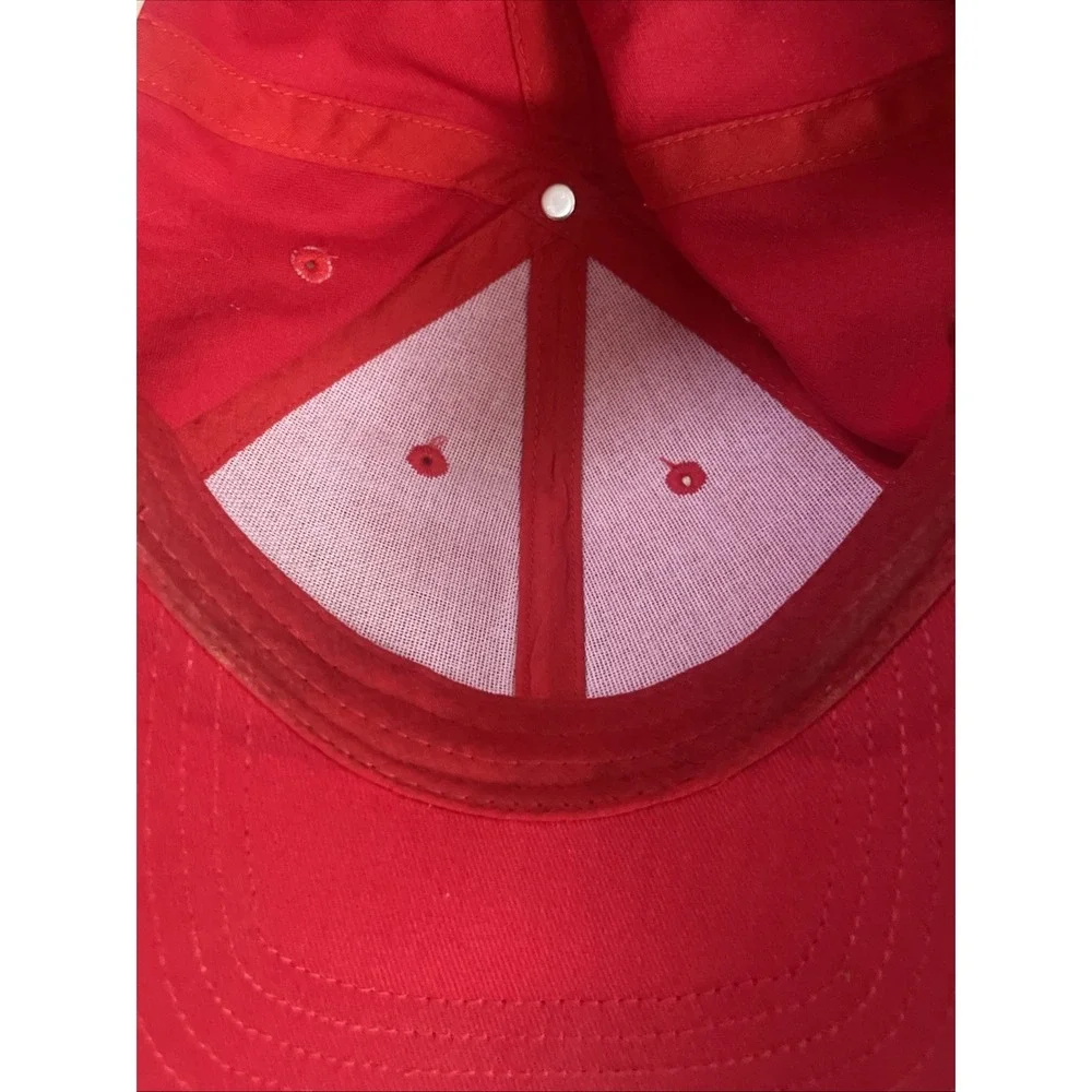 Bigfoot Squatch Social Distancing Red Hat One‎ Size Most Cotton 6 Panel Cap